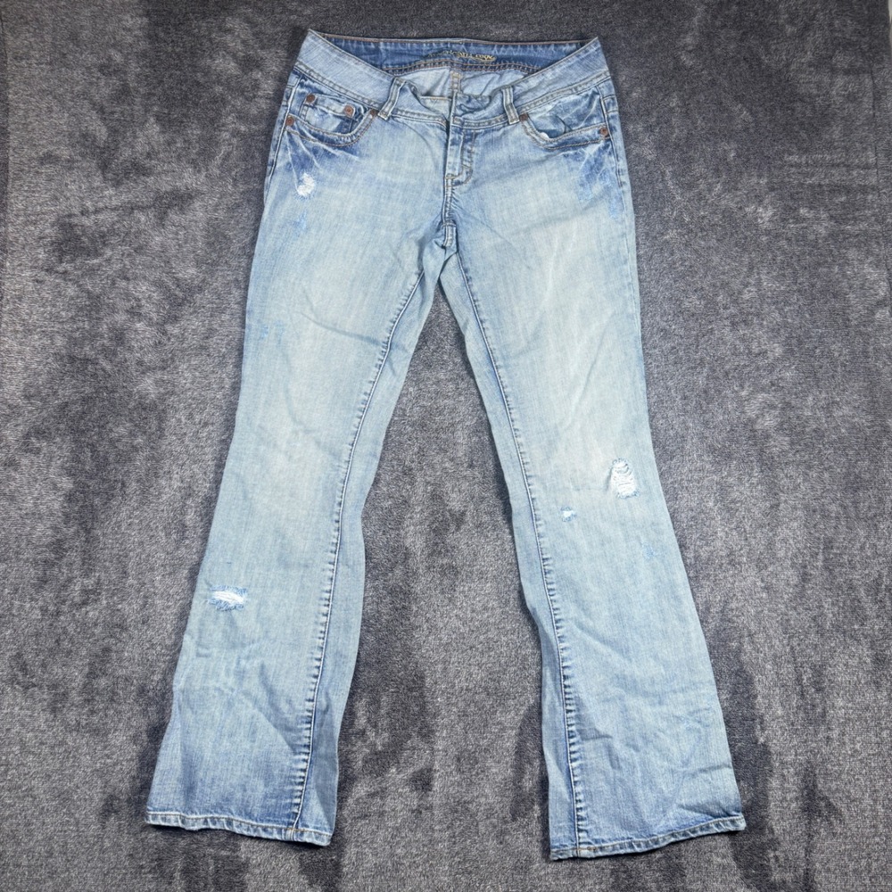 American Eagle Artist Flare Jeans Light Wash Distressed Low Rise Denim 6 Reg